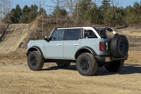 Ford Bronco Vs Jeep Wrangler Toyota Runner How Does The