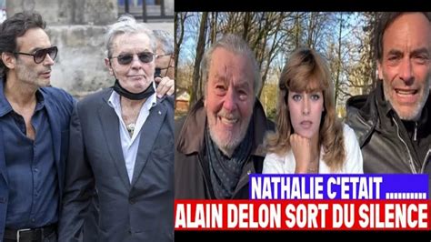 Alain Delon Affaibli Lacteur R Appara T Pour Rendre Hommage