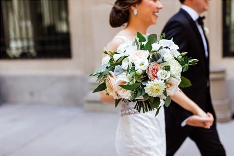 Wedding Inspiration | Bridal Bouquet Ideas | Jill Tiongco Photography | Chicago Wedding Photographer