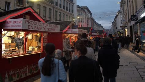 Le marché de Noël d Amiens retrouve sa fréquentation habituelle avec