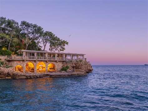 The best bars and clubs on Beirut's thriving nightlife scene | Condé