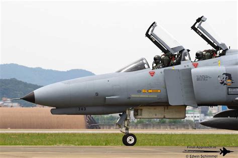 Farewell to a Legend: South Korea's Final F-4 Phantom Takes Flight in ...