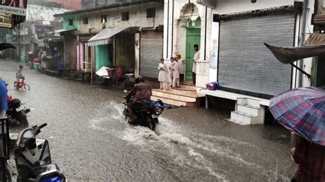 Light Rain In Haldwani Waterlogging In Many Areas हल्द्वानी में झमाझम