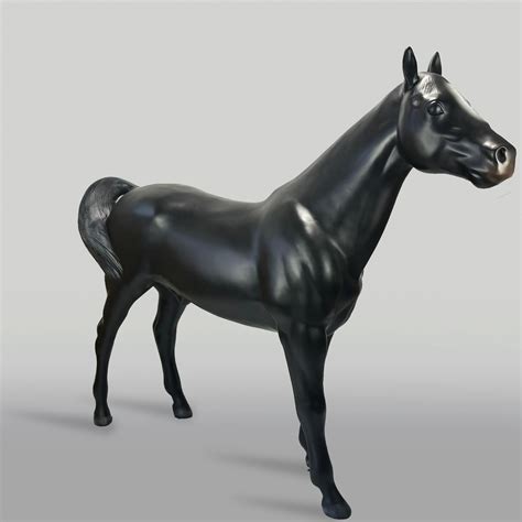 Figurine Grandeur Nature D Un Cheval Noir Dform