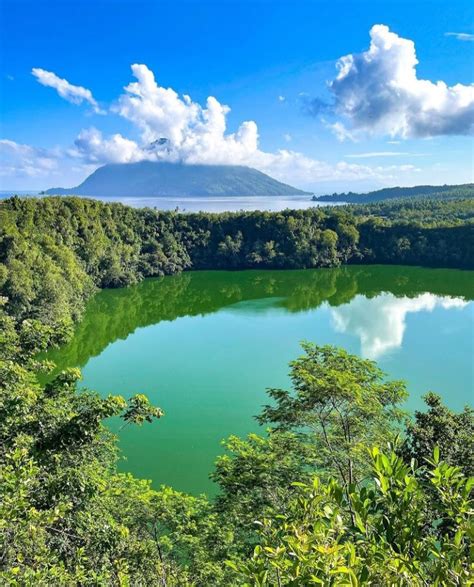 Kisah Legenda Danau Tolire Dan Mitos Buaya Putih Jurnal News