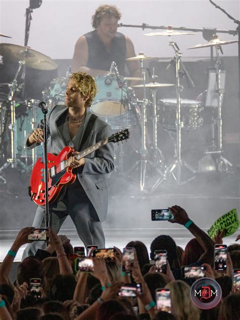 Sold out Michigan Lottery Amphitheater was on display Thursday night