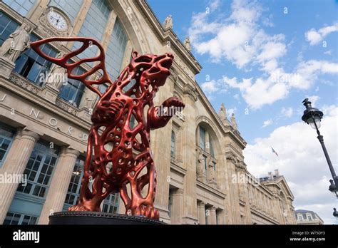 Angel Bear Gare Du Nord Railway Station Paris France Stock Photo Alamy