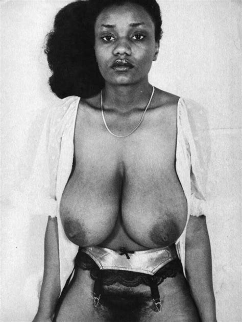 Busty Ebony From The 60 S Poses Naked