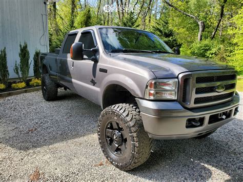 Wheel Offset 2005 Ford F 250 Super Duty Aggressive 1 Outside Fender