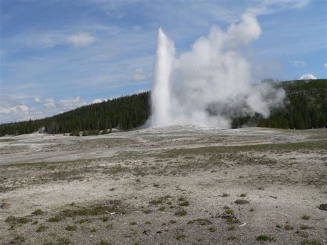 Old Faithful Geyser