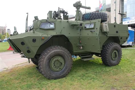 Textron TAPV armoured vehicles for Canadian Calgary Regiment | April ...