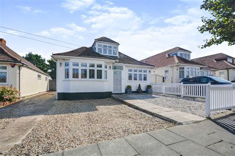 4 Bed Detached Bungalow For Sale In Botany Road Broadstairs Kent Ct10