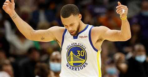 Stats To Know From Stephen Currys Nba Record 158 Game 3 Pointer Streak