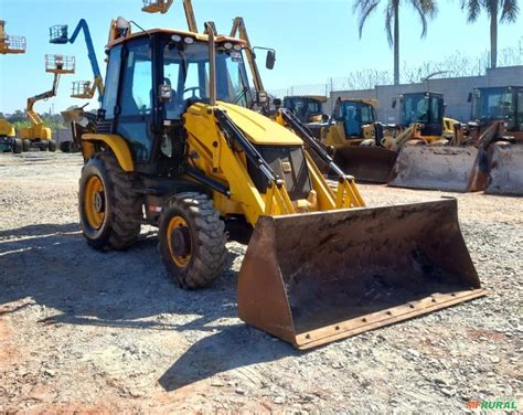 Retro Escavadeira Jcb 3Cx 2021 em Vargem Grande Paulista SP à 701476