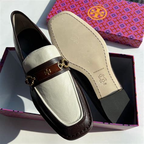 Tory Burch Perrine Loafers Women S Fashion Footwear Loafers On Carousell