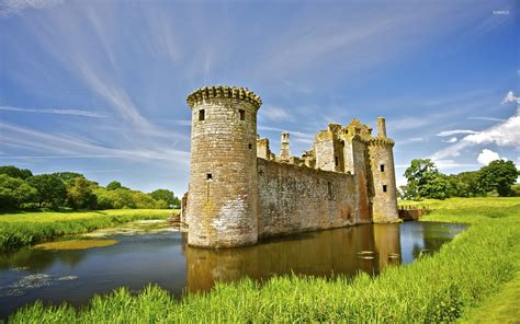 Caerlaverock Castle Wallpaper World Wallpapers 42237