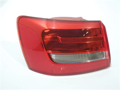 Audi A6 C7 Avant Ns Left Rear Tail Light 4g9945095 £72 99 Picclick Uk