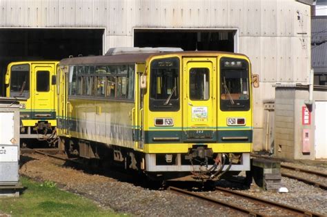 いすみ鉄道いすみ100・200・200形気動車 いすみ202 大多喜駅 鉄道フォト・写真 By ちっとろむさん レイルラボraillab