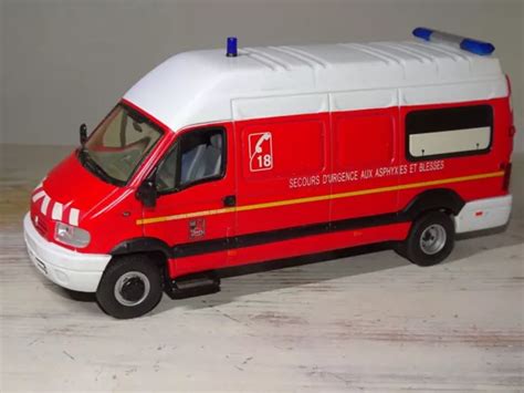 Norev Pompiers Du Var Vsab Renault Mascott Ambulance Secour