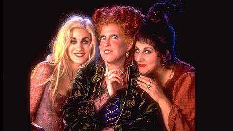 19 Reasons Why Hocus Pocus Is The Best Halloween Movie Of All Time Entertainment Tonight