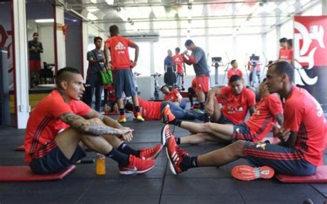 Flamengo Mira Vit Rias Contra Rivais Flamengo Not Cias E Jogo Do