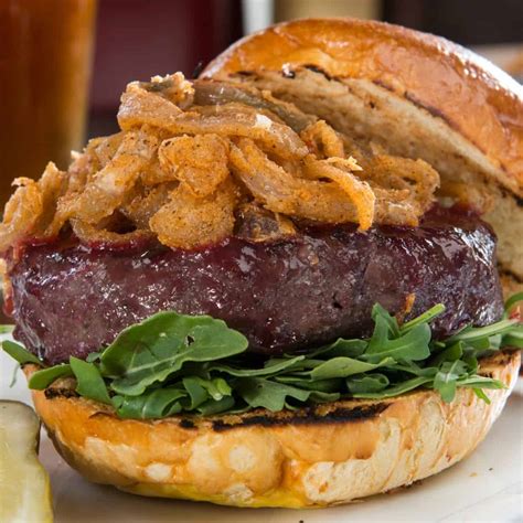 Juicy Elk Burger Recipe » Recipefairy.com