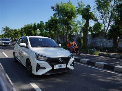 Test Drive All New Daihatsu Ayla Konsumsi BBM Di Dalam Kota Terungkap