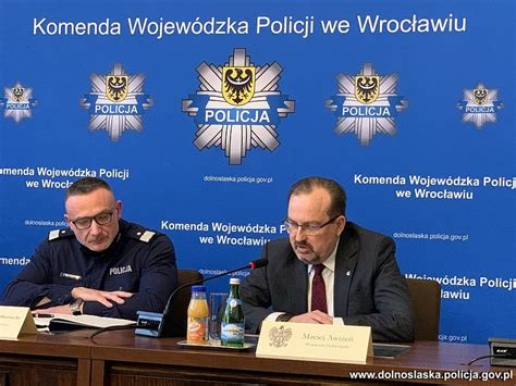 Dolno L Scy Policjanci Podsumowali Rok Bie Ce Informacje