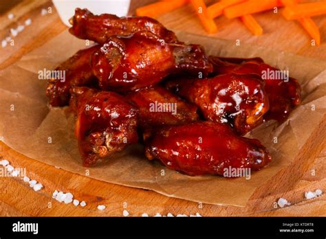 Chicken wings BBQ sauce Stock Photo - Alamy