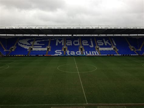 Madejski Stadium Tour - Sophie Rose