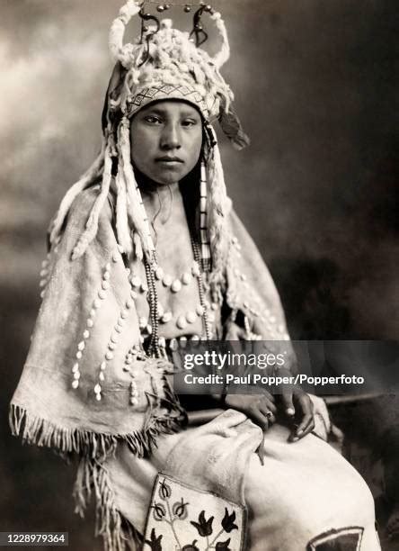 Indian Princess Costume Photos And Premium High Res Pictures Getty Images