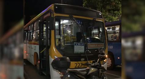 Adolescente Tenta Assaltar ônibus E é Baleado Por Passageiro No Centro