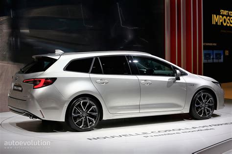 Toyota Corolla Hybrid Wagon Has Giant Trunk and Even Bigger Tablet in ...