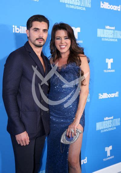 Mezcalent Alicia Machado Y Christian Estrada