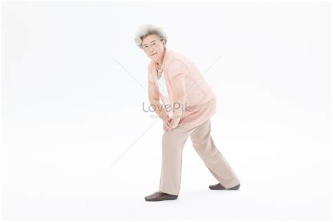 Geriatric Granny Exercises The Body Picture And HD Photos | Free Download On Lovepik