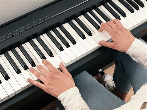 Kawai ES120 Digital Piano White