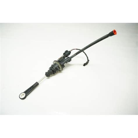 Clutch Master Cylinder 8K1721401G