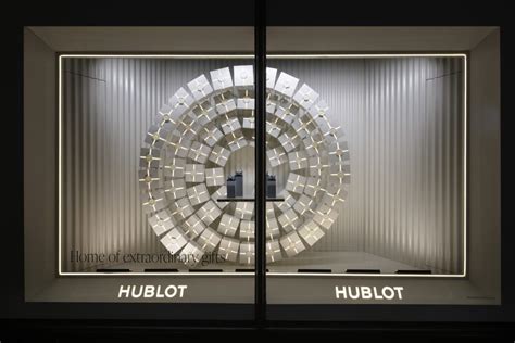 In Pictures Harrods Unveils Christmas Windows