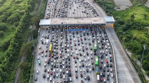 Berita One Way KM 72 Cikopo Hari Ini Kabar Terbaru Terkini Liputan6