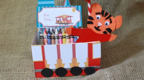 Daniel Tiger Trolley Favor Box | Crafts for… | PBS KIDS for Parents