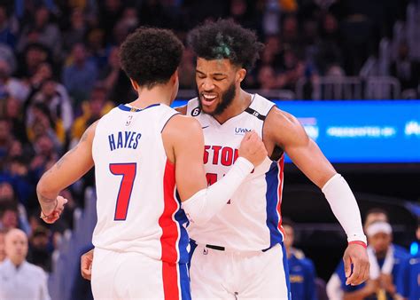 Pistons Shock Warriors With Buzzer Beating Trey