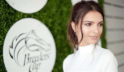 Emily Ratajkowski Nude Photo Shoot Model Tops Topless Vacation Photos