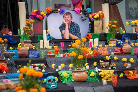 Gobierno De Guadalupe Rinde Homenaje A Chabelo Con Altar De Muertos