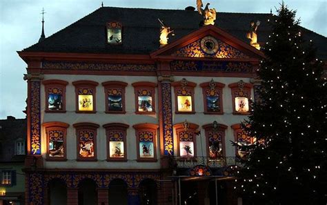 Swiss Christmas guide: Christmas traditions in Switzerland - Expat ...