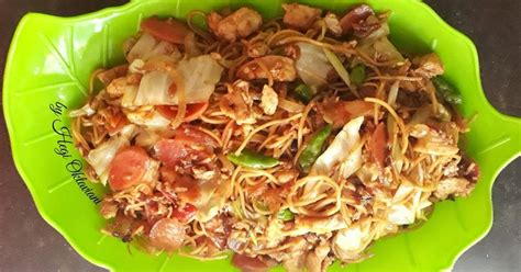 Resep Bakmi Goreng oleh Viani Kitchen 👩‍🍳 - Cookpad