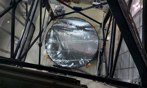 The World's Largest Liquid-Mirror Telescope Comes Online - Universe Today