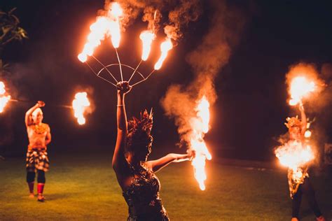 Kecak Dance Bali Your Guide To The Islands Fiery Performance