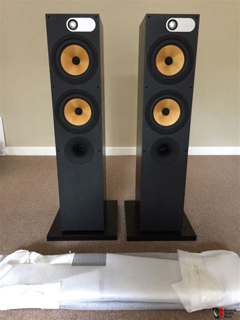 Bowers Wilkins 684 B W Speakers Photo 1679411 Canuck Audio Mart