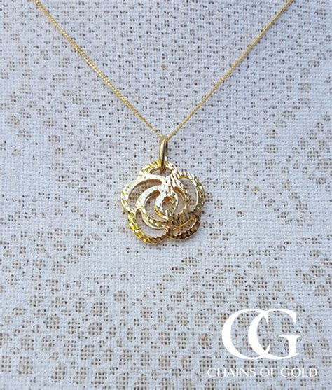 Ct Yellow Gold Hammered Camellia Flower Pendant Necklace Chains Of Gold