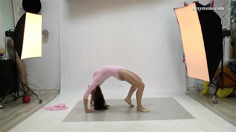 Nicole Smith Bending Inside Out Naked